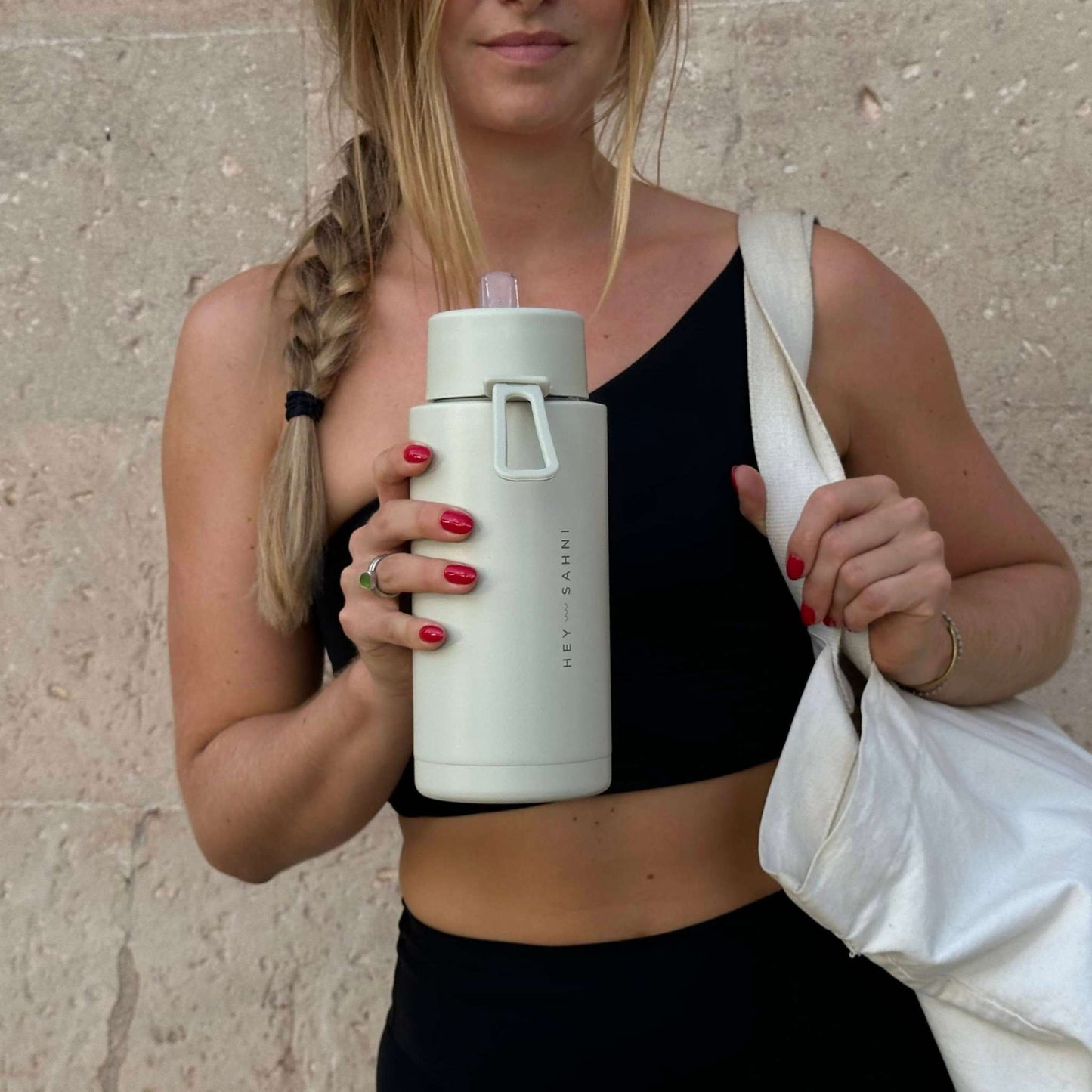 Insulated Bottle detail shot