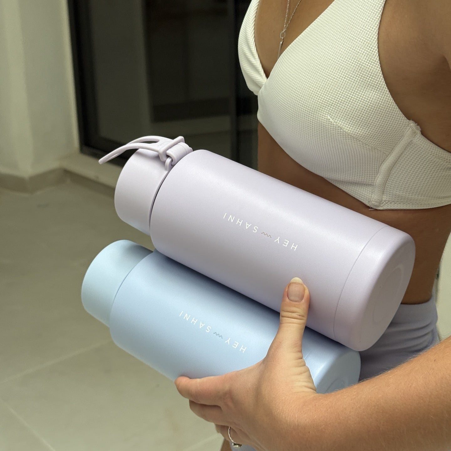 Product_Pictures_blue_lilac_bottles-min