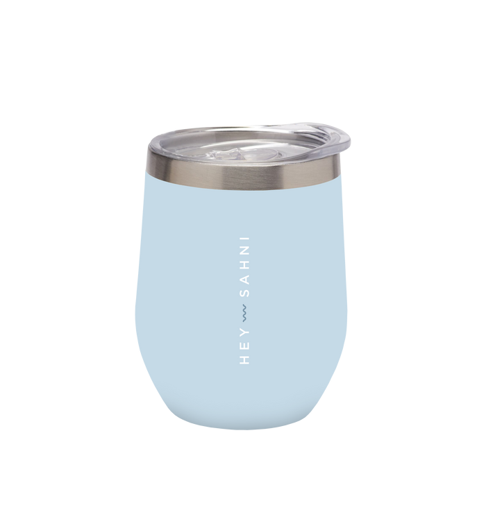 HEY SAHNI Edelstahl Kaffeebecher Plain in Babyblau – Frontansicht